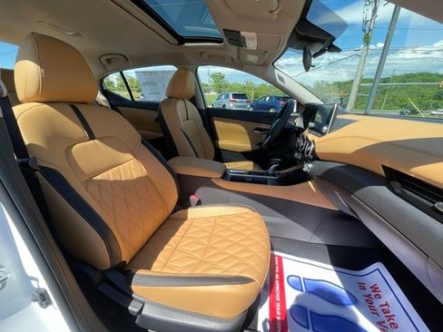 New 2025 Nissan Sentra SV w/ SV Premium Package image 17