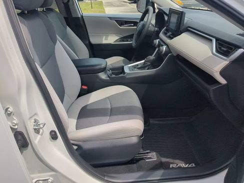 Used 2019 Toyota RAV4 XLE w/ All Weather Liner Package AWD/4WD image 34
