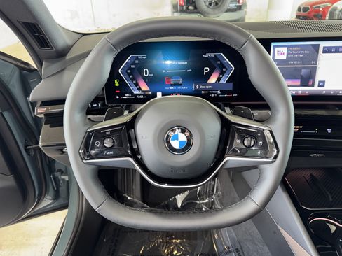 Used 2026 BMW 530i RWD image 21