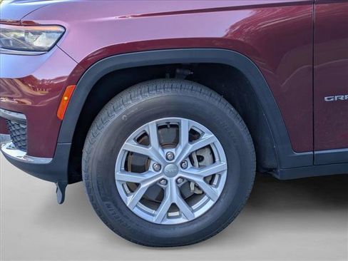 Used 2021 Jeep Grand Cherokee L Limited AWD/4WD image 14