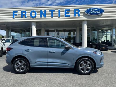 Certified 2023 Ford Escape ST-Line w/ Tech Pack #1 AWD/4WD image 1