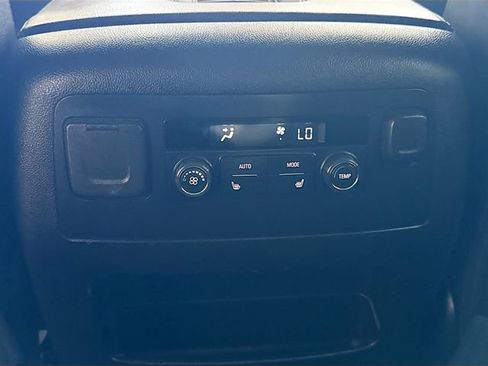 Used 2018 Chevrolet Tahoe Premier image 27