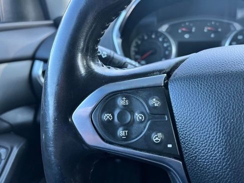 Used 2020 Chevrolet Traverse RS image 31