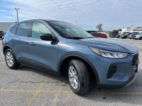 New 2025 Ford Escape Active w/ Cold Weather Package image 15