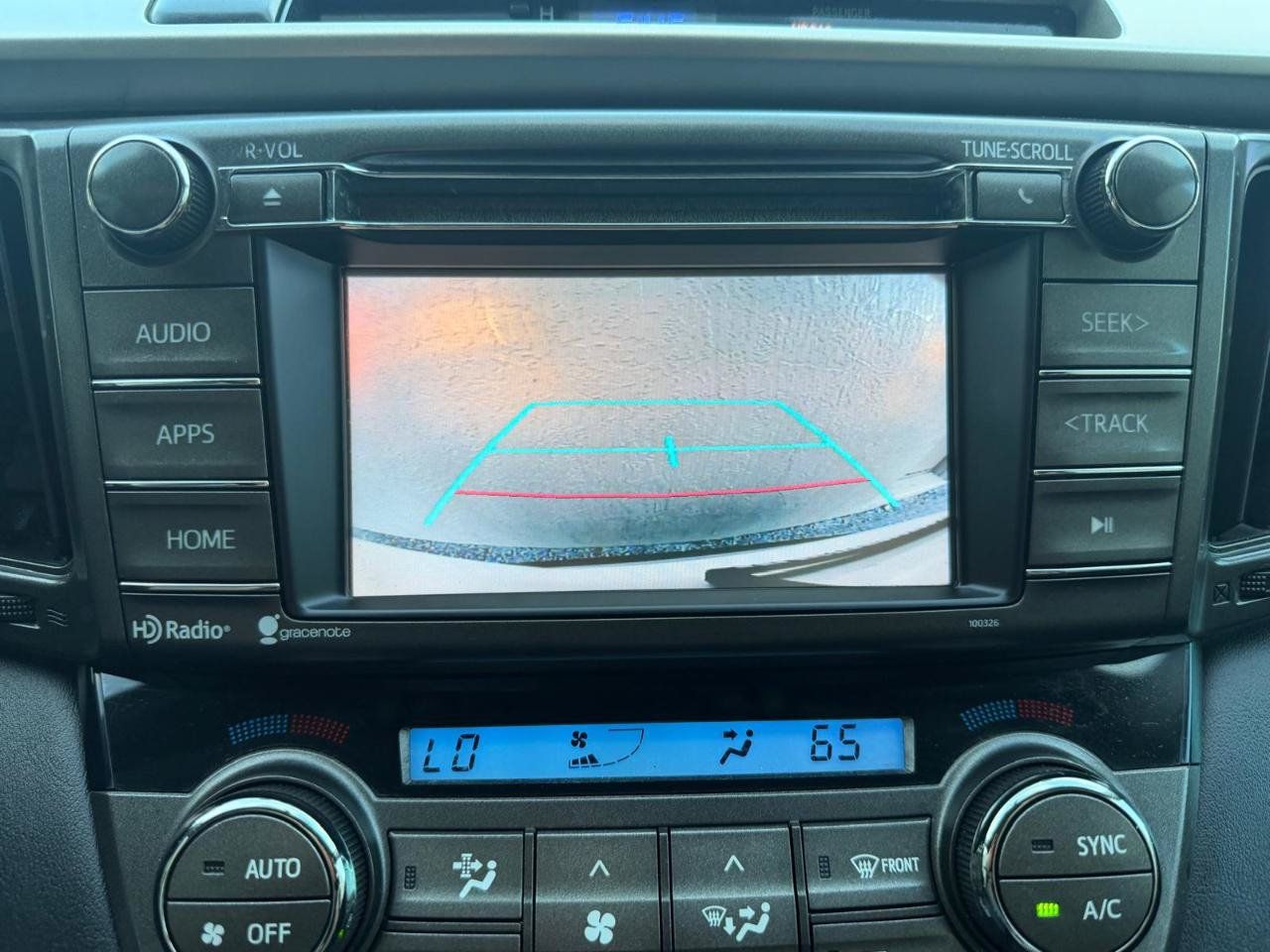 Used 2015 Toyota RAV4 XLE FWD image 20