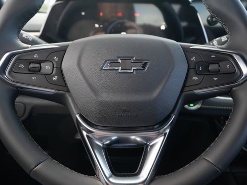 Used 2026 Chevrolet TrailBlazer ACTIV w/ Driver Confidence Package image 35