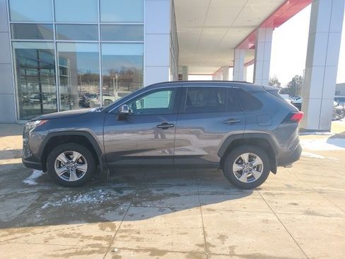 Used 2025 Toyota RAV4 XLE image 4