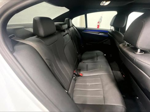 Used 2023 BMW 530i RWD image 29