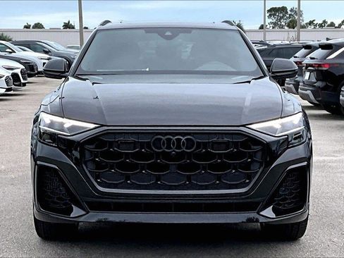 New 2026 Audi Q8 Premium Plus image 10