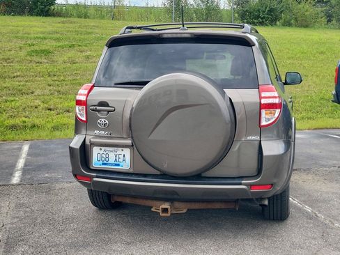 Used 2012 Toyota RAV4 Limited w/ Premium Plus Value Pkg AWD/4WD image 9