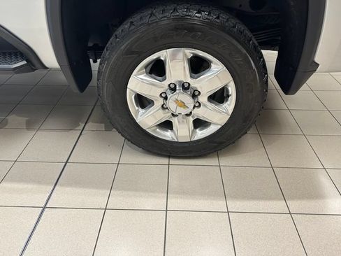 Used 2022 Chevrolet Silverado 2500 LTZ w/ LTZ Plus Package AWD/4WD image 30