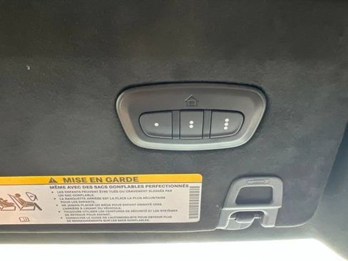 Used 2023 Jeep Grand Cherokee Summit AWD/4WD image 17