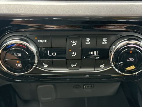 New 2026 Chevrolet Trax ACTIV w/ Driver Confidence Package FWD image 18