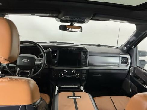 Used 2024 Ford F450 Platinum w/ FX4 Off-Road Package image 28