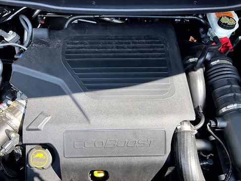 Used 2018 Ford Explorer Platinum AWD/4WD image 32