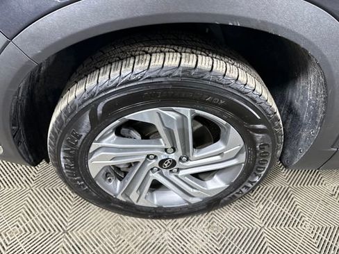 Used 2021 Hyundai Santa Fe SEL w/ Convenience Package image 10