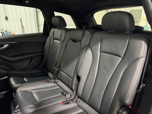 Used 2021 Audi Q7 2.0T Premium Plus w/ Premium Plus Package image 29