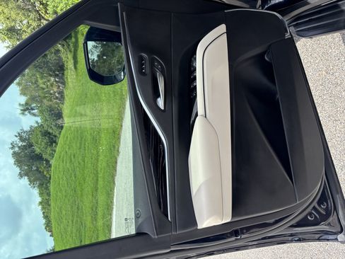 Used 2021 Cadillac Escalade Sport RWD image 6