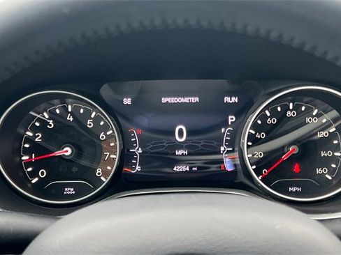 Used 2019 Jeep Compass Latitude image 34