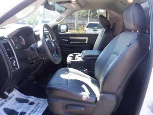 Used 2022 RAM 1500 Tradesman w/ Power & Remote Entry Group image 10