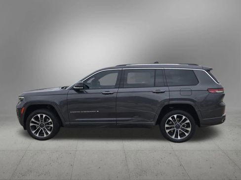 Used 2022 Jeep Grand Cherokee L Overland image 3