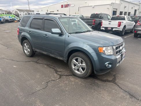 Used 2010 Ford Escape Limited image 16