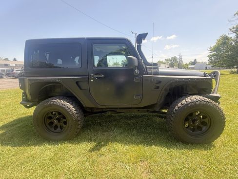 Used 2014 Jeep Wrangler Sport w/ Connectivity Group image 2