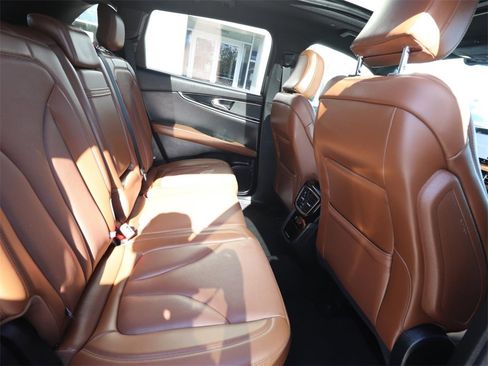 Used 2022 Lincoln Nautilus Reserve image 22