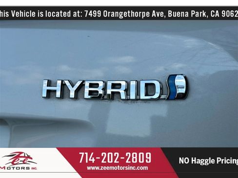 Used 2016 Toyota Prius Three image 51