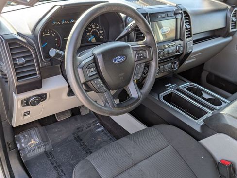 Used 2017 Ford F150 XL w/ Equipment Group 101A Mid image 4