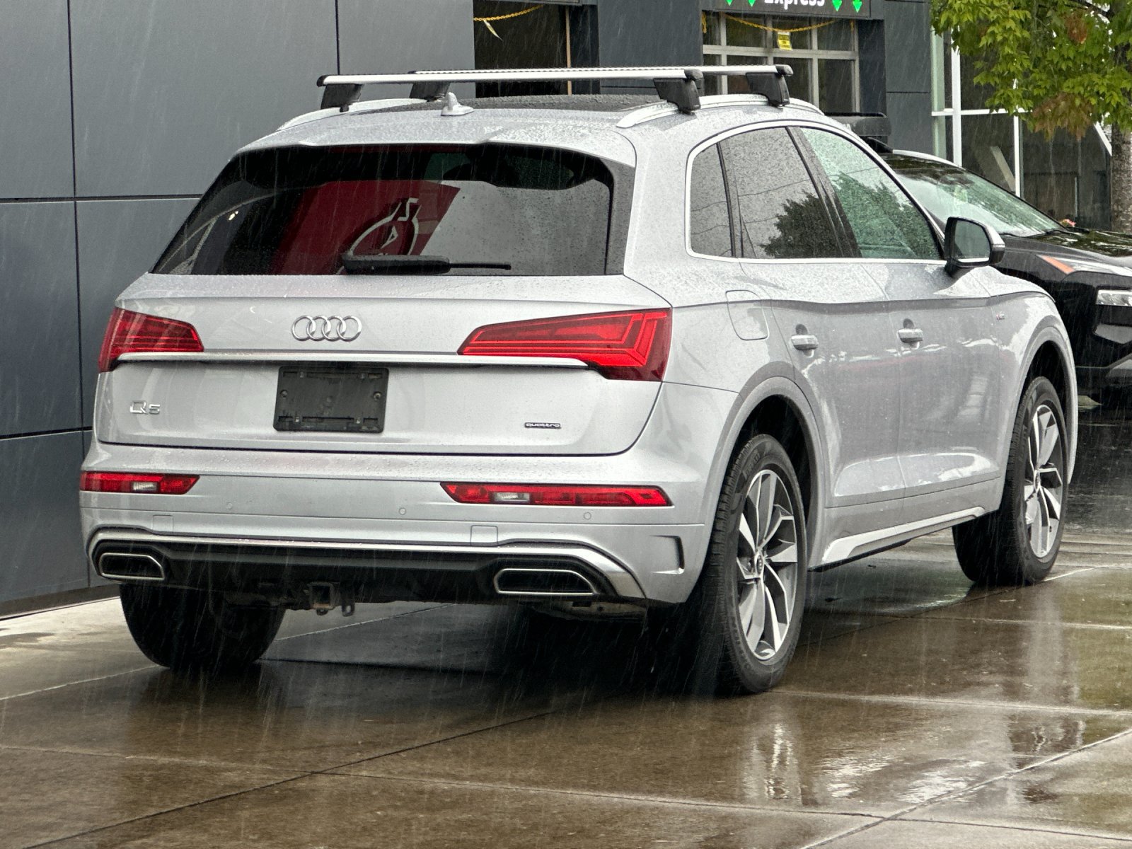 Used 2022 Audi Q5 2.0T Premium AWD/4WD image 4