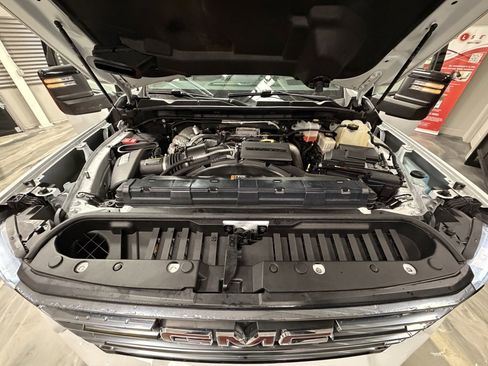 Used 2021 GMC Sierra 2500 AT4 w/ AT4 Premium Plus Package image 58