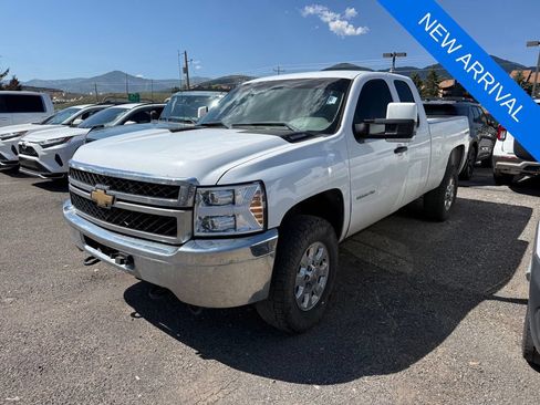 Used 2011 Chevrolet Silverado 2500 W/T AWD/4WD image 3