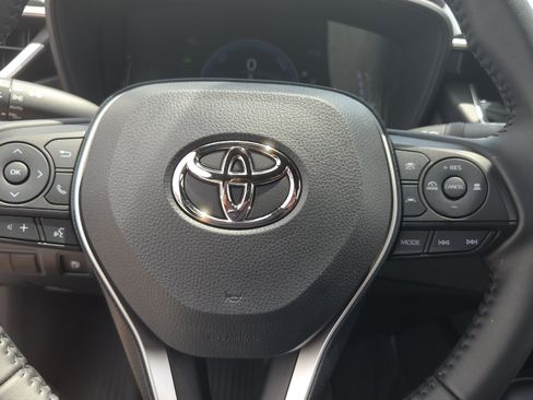 Certified 2026 Toyota Corolla SE FWD image 17