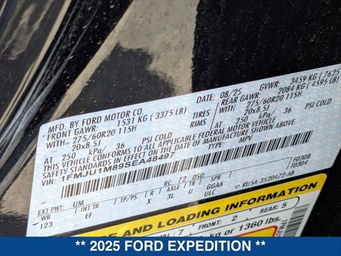 Certified 2025 Ford Expedition Platinum AWD/4WD image 24