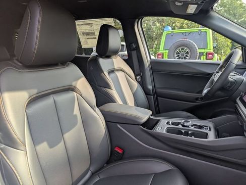 New 2026 Jeep Cherokee Limited AWD/4WD image 36