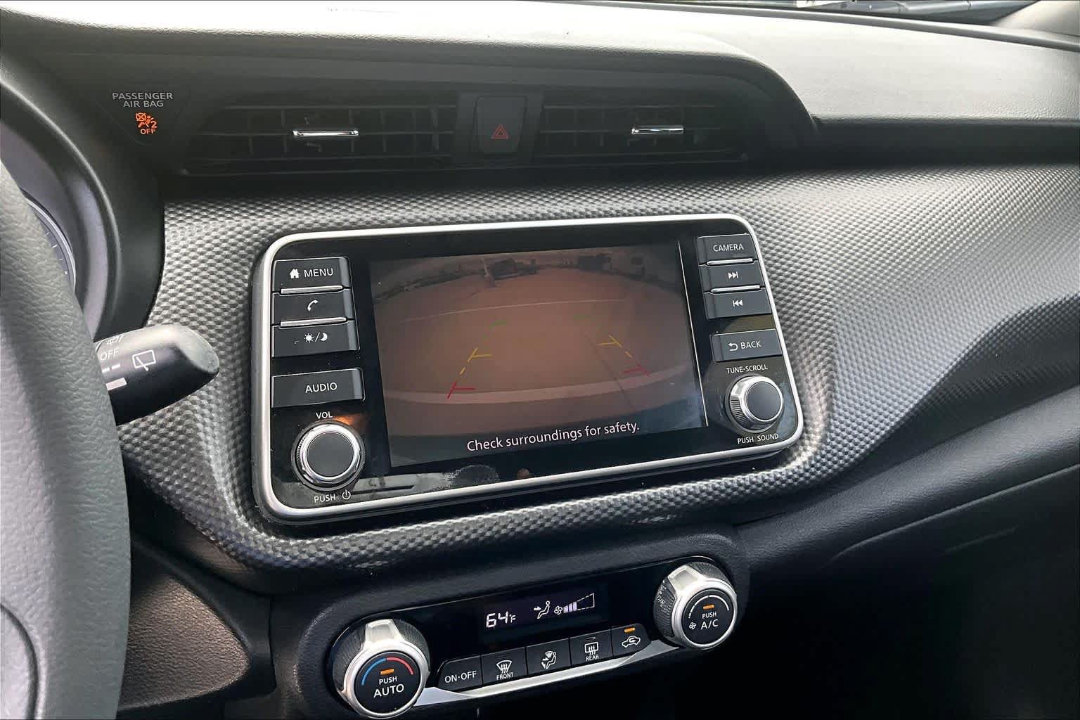 Used 2019 Nissan Kicks SV FWD image 23