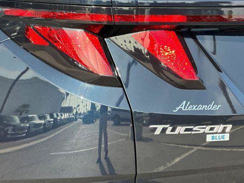 Certified 2026 Hyundai Tucson Blue SE AWD/4WD image 26