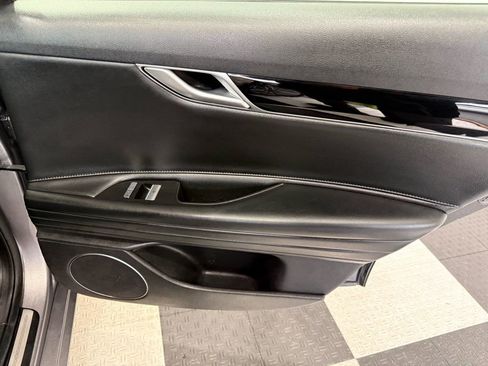 Used 2023 Genesis G80 2.5T image 25