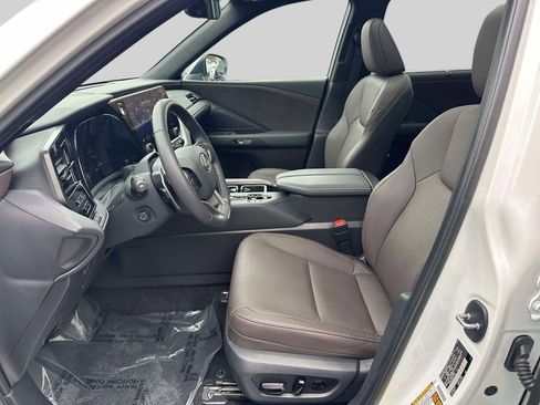 Certified 2025 Lexus TX 350 350 Premium w/ Technology Package image 15