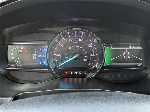 Certified 2018 Ford Explorer XLT w/ Equipment Group 202A FWD image 11