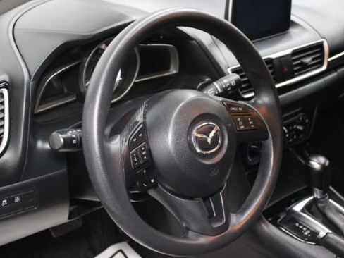 Used 2015 MAZDA MAZDA3 i Sport image 8