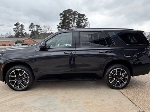 Used 2025 Chevrolet Tahoe RST w/ Comfort Package image 4