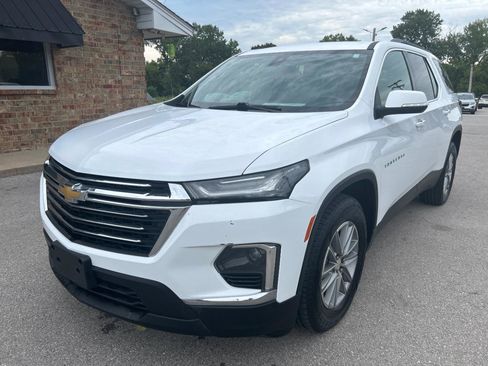 Used 2022 Chevrolet Traverse LT AWD/4WD image 1