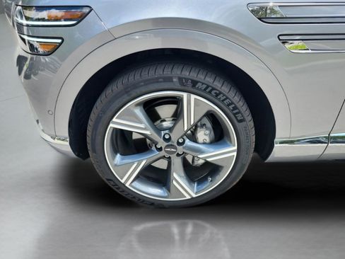 Used 2025 Genesis GV80 2.5T Prestige AWD/4WD image 24
