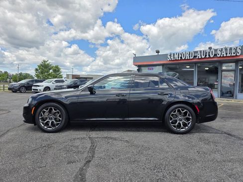 Used 2016 Chrysler 300 S AWD/4WD image 4