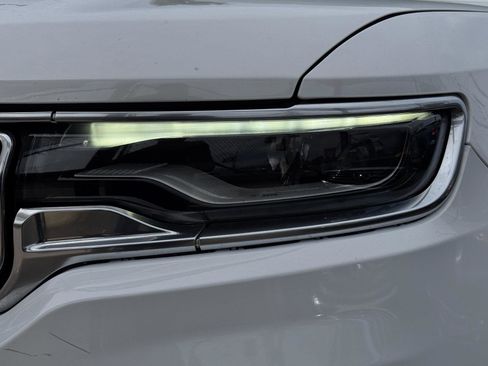 Used 2022 Jeep Wagoneer Series II image 11