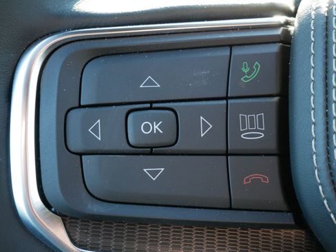 New 2026 Jeep Grand Wagoneer L Summit image 15