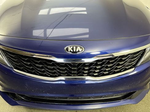 Used 2020 Kia Optima S w/ S Panoramic Sunroof Package image 25