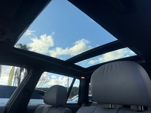 Used 2005 BMW X3 3.0i image 5